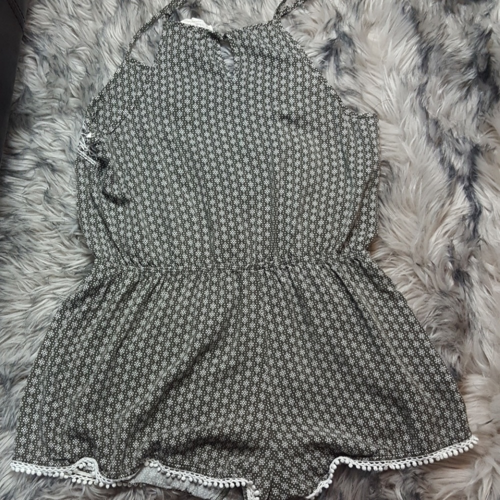 Sweet Wanderer Jumper- Size L - Picture 3 of 3